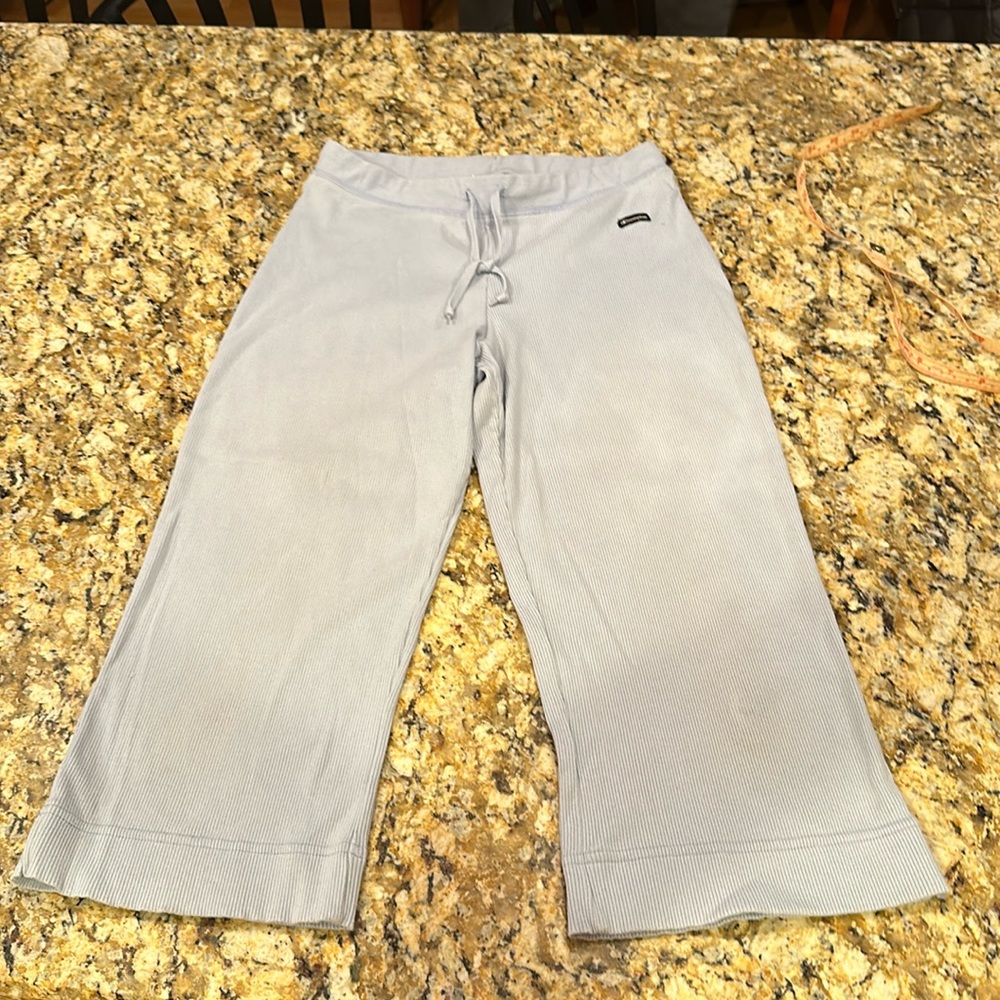 Light blue champion ribbed cropped sweatpants